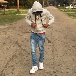 Meet your Posher, Kingg